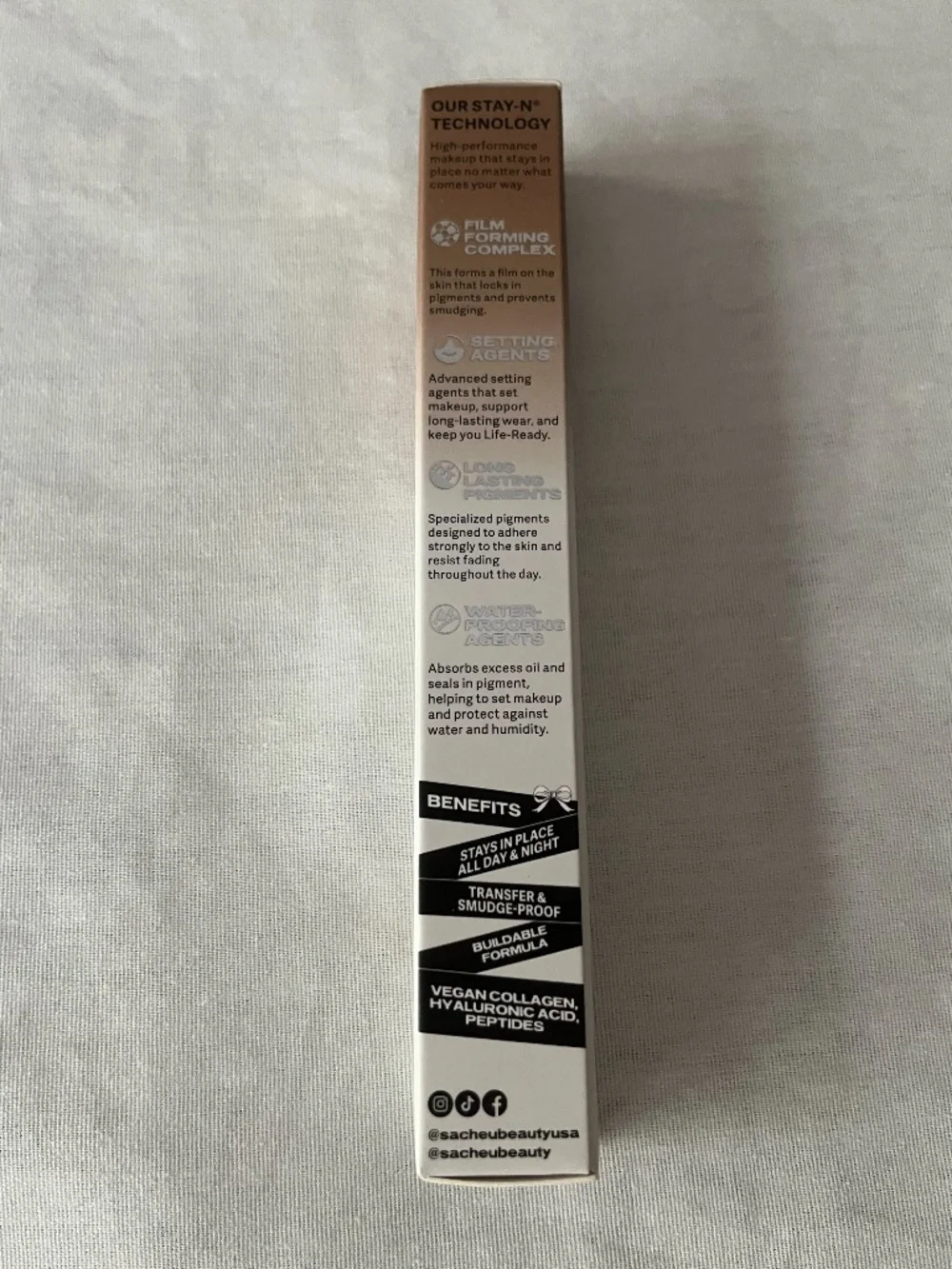 NEW in box Sacheu Beauty All-Day Contour Stay-N 01 Giving Sass